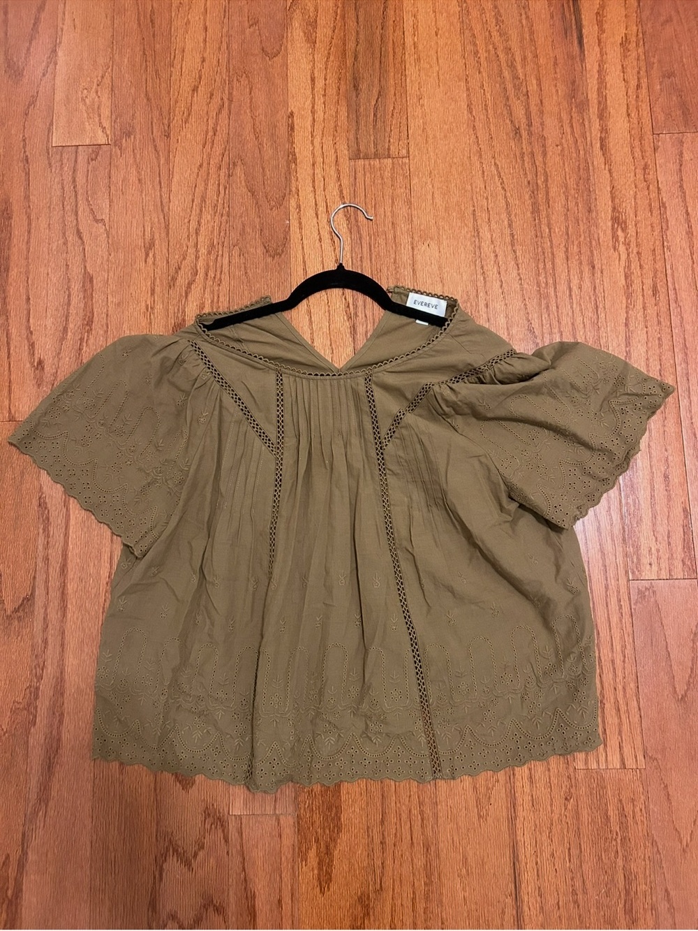 Evereve Olive Eyelet Embroidered Boho Blouse Large - Picture 2 of 8